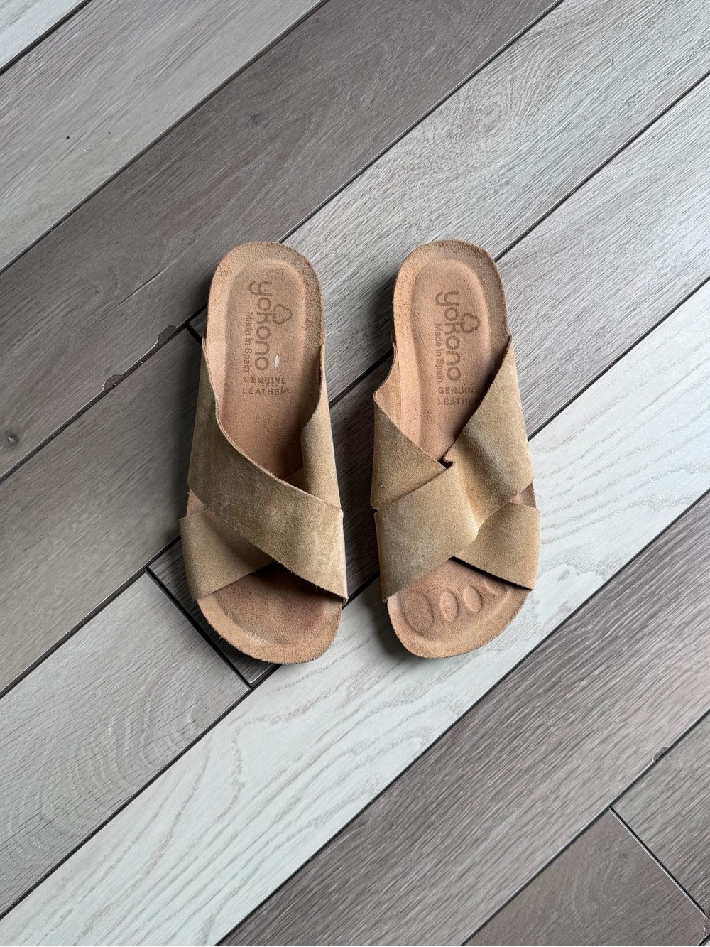 Yokono Women's Tan Suede Cross-Strap Slide Sandals
